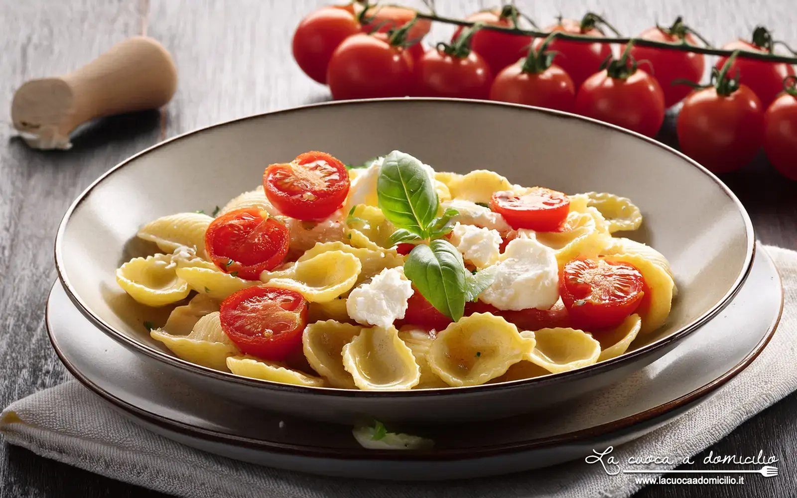 Sapori di Puglia in Primavera: Orecchiette con pomodorini e cacioricotta