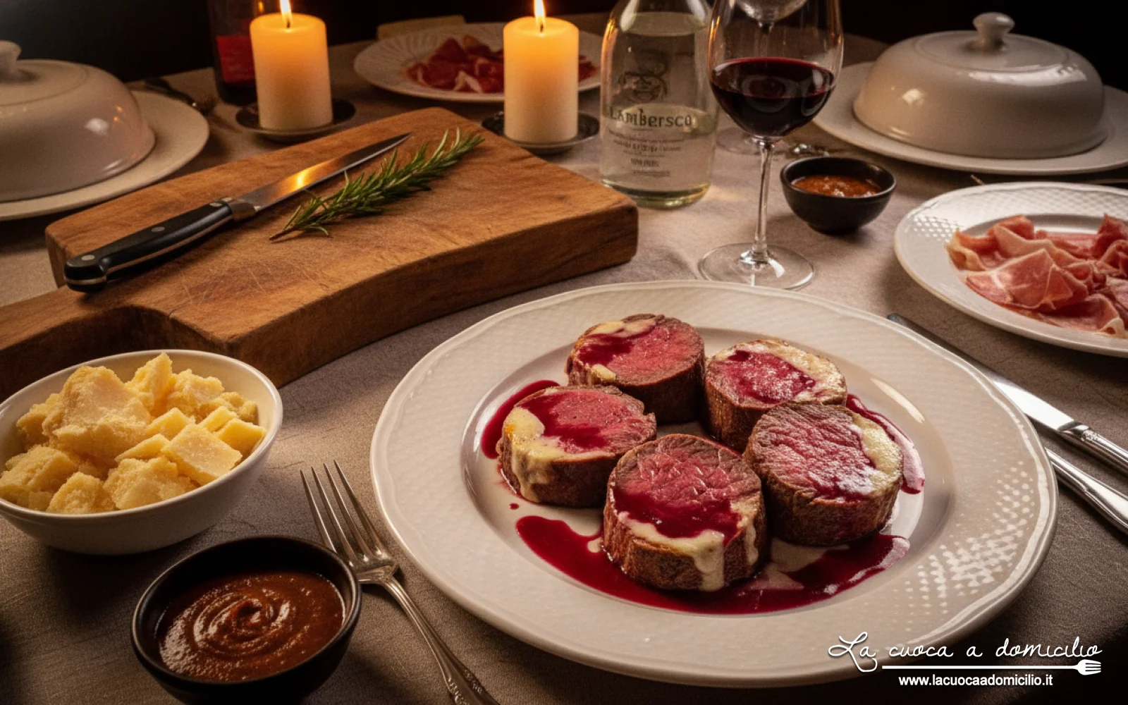 Rosa di Parma: la raffinata ricetta del filetto emiliano con prosciutto e Parmigiano Reggiano